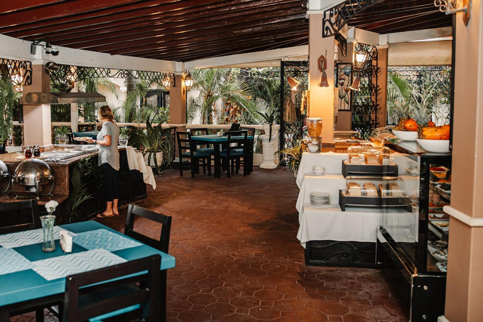Hotel Plaza Brisas Mt Punta Cana Exterior photo